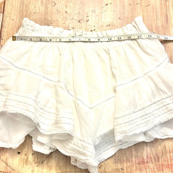 Aerie, Rock 'n' Ruffle Skort,White Exquisite Lace, Cottage Skort, EUC, Size S - Picture 11 of 12
